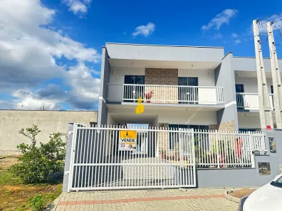 Sobrado com 3 Quartos à venda, 138m² no Araponguinhas, Timbó