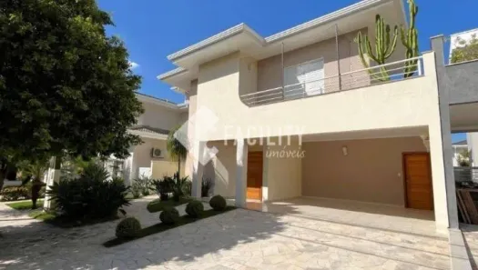 Casa de Condomínio com 3 Quartos para alugar, 252m² no Pinheiro, Valinhos