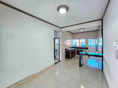 Casa com 3 Quartos à venda, 157m² no Manoel Valinhas, Divinópolis