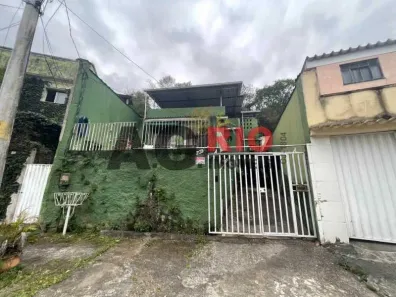Casa com 2 Quartos à venda, 63m² no Vila Valqueire, Rio de Janeiro