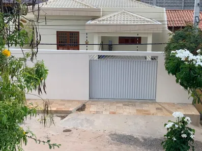 Casa com 3 Quartos à venda, 180m² no Alpes Suiços, Gravatá