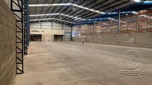 Galpão/Depósito/Armazém para alugar, 1632m² no Casa da Lua, Resende