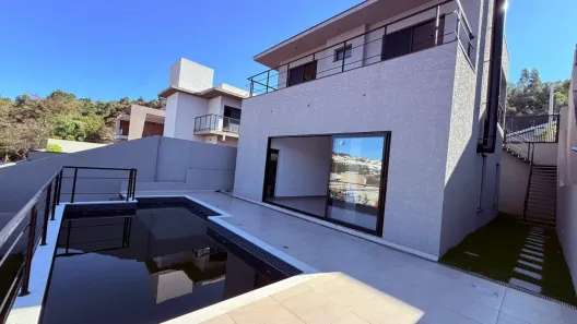 Casa de Condomínio com 3 Quartos à venda, 360m² no Chácaras Maringá, Atibaia