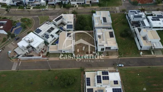 Lote/Terreno à venda, 422m² no Laranjeiras, Uberlândia