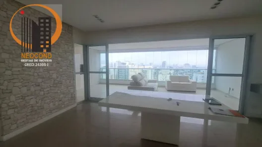 Apartamento com 3 Quartos para alugar, 256m² no Santa Teresinha, São Paulo