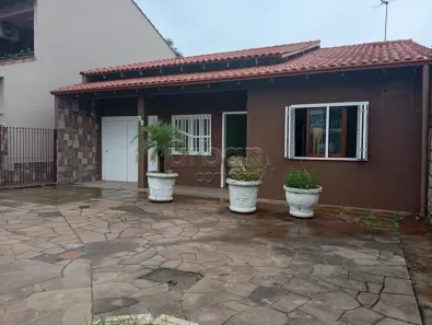 Casa com 3 Quartos para alugar, 150m² no Mathias Velho, Canoas