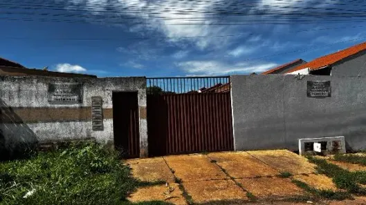 Casa com 2 Quartos à venda, 61m² no Jardim Santa Lúcia, Águas Lindas de Goiás