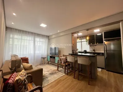 Apartamento com 2 Quartos à venda, 70m² no Coqueiros, Florianópolis