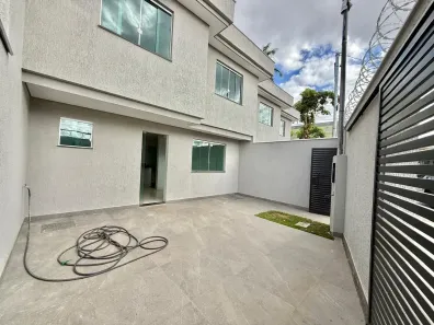 Casa com 3 Quartos à venda, 120m² no Candelária, Belo Horizonte