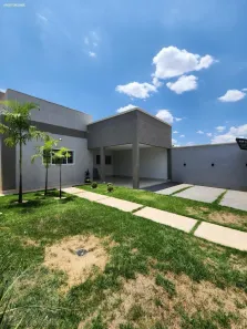 Casa com 3 Quartos à venda, 150m² no Cardoso, Aparecida de Goiânia