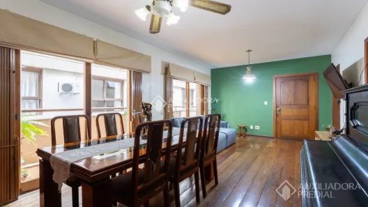 Apartamento com 3 Quartos à venda, 109m² no Farroupilha, Porto Alegre