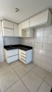 Apartamento com 3 Quartos para alugar, 76m² no Cidade Jardim, Goiânia