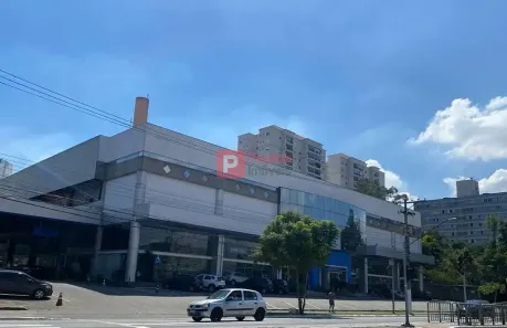 Galpão/Depósito/Armazém para venda ou aluguel, 12158m² no Santo Amaro, São Paulo
