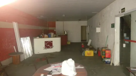 Prédio Comercial à venda, 1100m² no Centro, Santos