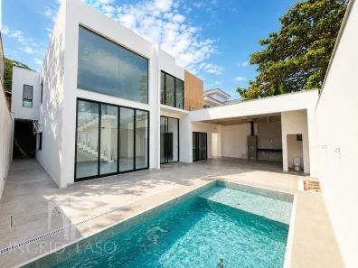 Casa com 5 Quartos à venda, 431m² no Lagoa, Macaé