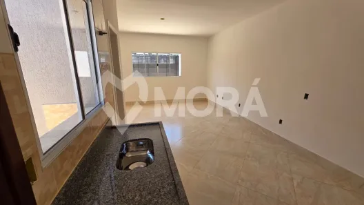 Sobrado com 2 Quartos à venda, 68m² no Parque Guaianazes, São Paulo