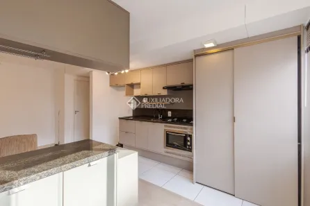 Apartamento com 2 Quartos para alugar, 55m² no Fátima, Canoas