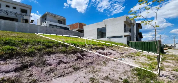 Lote/Terreno à venda, 336m² no Loteamento Terras Alpha São José dos Campos, São José dos Campos