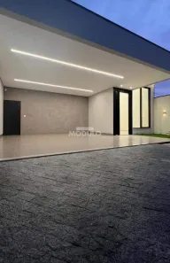 Casa com 3 Quartos à venda, 180m² no Novo Mundo, Uberlândia