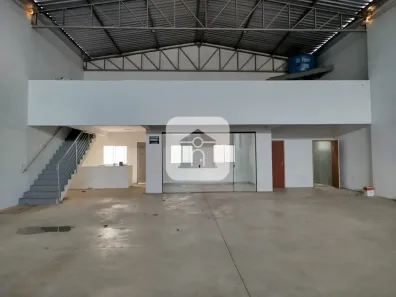 Galpão/Depósito/Armazém para alugar, 405m² no Minas Gerais, Uberlândia