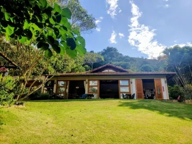 Casa com 7 Quartos à venda, 600m² no Itaipava, Petrópolis