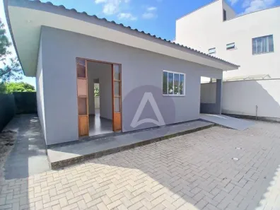 Casa com 2 Quartos para alugar, 70m² no Campeche, Florianópolis