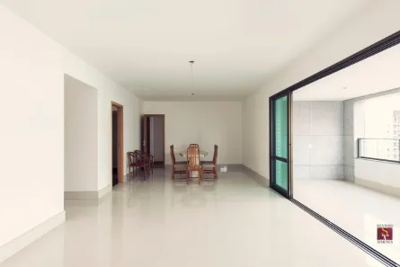 Apartamento com 4 Quartos à venda, 180m² no Barro Preto, Belo Horizonte