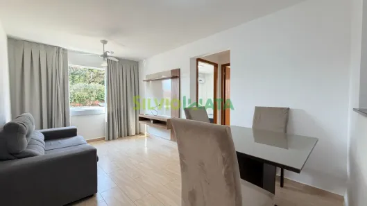 Apartamento com 2 Quartos à venda, 45m² no Zona 08, Maringá