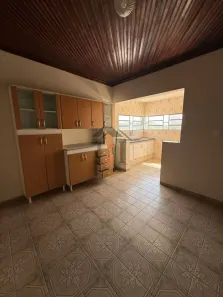 Casa com 2 Quartos para alugar, 85m² no Vila Boaventura, Jundiaí