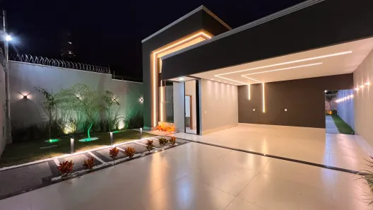 Casa com 3 Quartos à venda, 220m² no Parque Amazônia, Goiânia