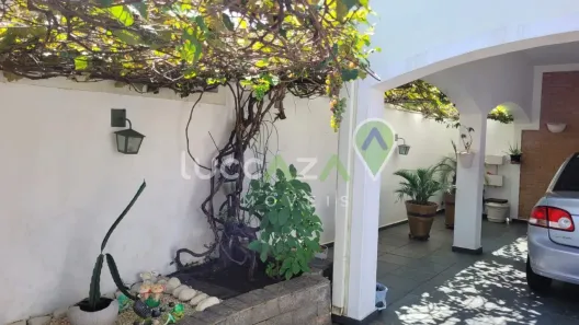 Sobrado com 4 Quartos à venda, 250m² no Jardim São José, Jacareí