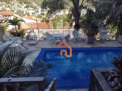 Casa com 4 Quartos à venda, 350m² no São Francisco, Niterói