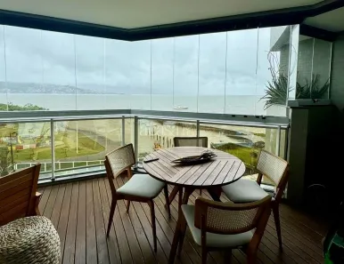 Apartamento com 4 Quartos à venda, 316m² no Coqueiros, Florianópolis