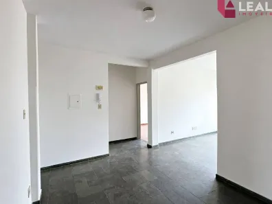 Apartamento com 3 Quartos para alugar, 103m² no Joaquim José Franco, Pouso Alegre
