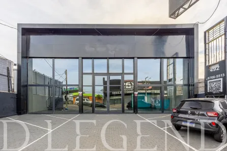 Ponto Comercial para alugar, 239m² no São João, Porto Alegre