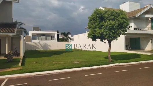 Lote/Terreno à venda, 450m² no Jardim Leblon, Maringá