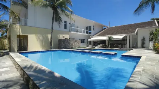 Sobrado com 6 Quartos à venda, 550m² no Jardim Virgínia, Guarujá