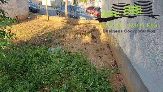Lote/Terreno à venda, 125m² no Lopes de Oliveira, Sorocaba