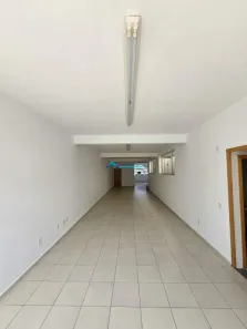 Sala Comercial para alugar, 121m² no Vila Santa Terezinha, Várzea Paulista