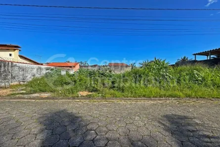 Lote/Terreno à venda, 765m² no Belmira Novaes, Peruíbe