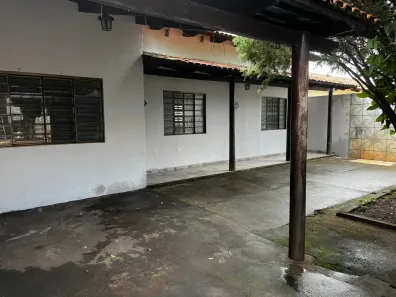 Casa com 3 Quartos à venda, 124m² no Vila Jardim São Judas Tadeu, Goiânia