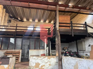 Galpão/Depósito/Armazém para alugar, 200m² no Carlos Prates, Belo Horizonte