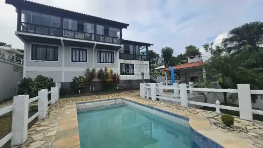 Casa de Condomínio com 5 Quartos à venda, 316m² no Bananeiras (Iguabinha), Araruama