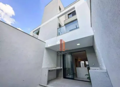 Sobrado com 4 Quartos à venda, 150m² no Vila Carrão, São Paulo