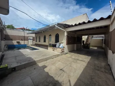 Casa com 3 Quartos à venda, 250m² no Parque 10 de Novembro, Manaus