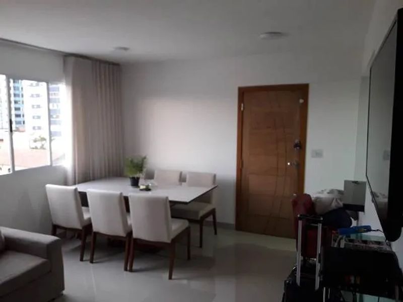 Apartamento com 3 quartos — Ipiranga, Belo Horizonte