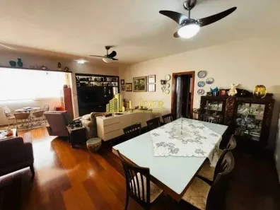 Apartamento com 3 Quartos à venda, 185m² no Osvaldo Rezende, Uberlândia
