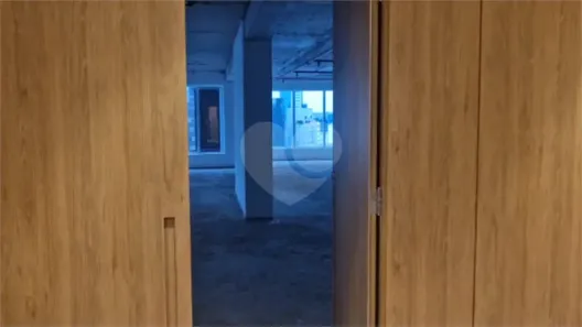Sala Comercial para alugar, 244m² no Pinheiros, São Paulo