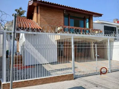Sobrado com 3 Quartos à venda, 221m² no Centro, Sorocaba