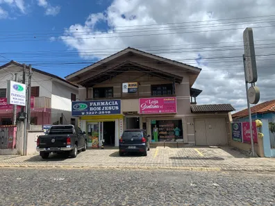 Apartamento com 3 Quartos para alugar, 320m² no Chapada, Ponta Grossa